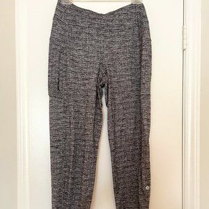 lululemon high rise joggers size 6